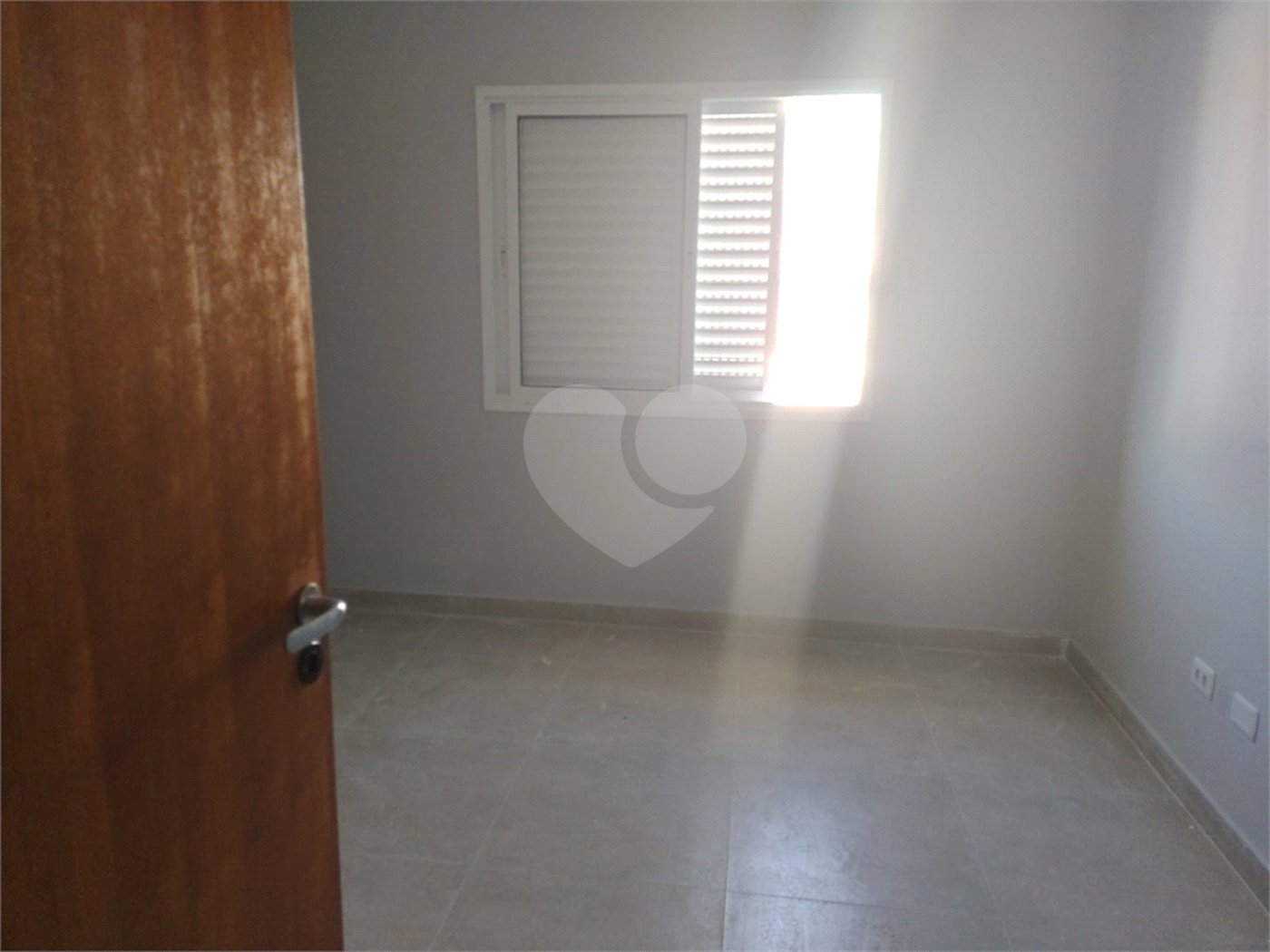 Sobrado à venda com 3 quartos, sendo 1 suíte,  em Campo Grande, São Paulo, SP