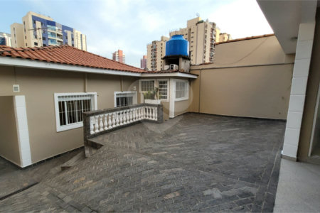 Casa à venda com 4 quartos, sendo 1 suíte, em São Judas, São Paulo, SP