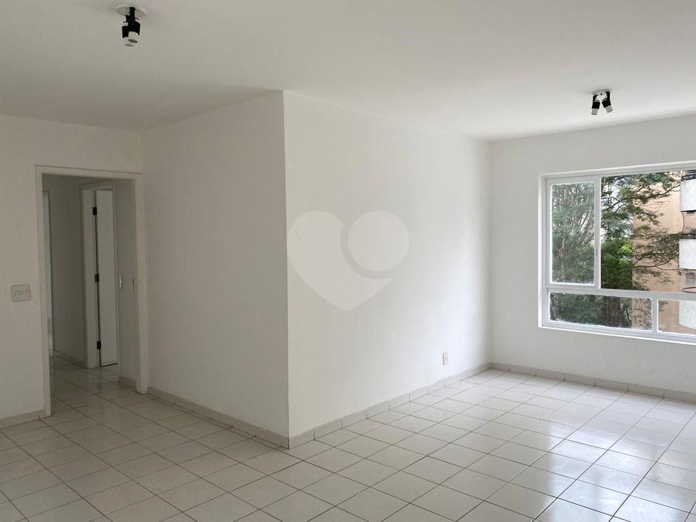 Apartamento para alugar com 3 quartos, sendo 1 suíte,  em Paraíso, São Paulo, SP