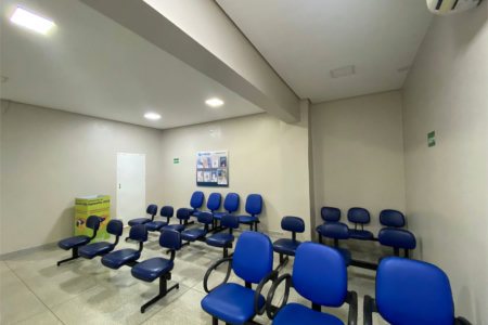 Salão Comercial para alugar em Vila Romanópolis, Ferraz de Vasconcelos, SP