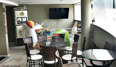 Casa à venda com 4 suítes no condomínio Residencial Jd. Ibiratiba, São Paulo - SP