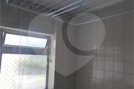 Apartamento à venda com 2 quartos em Vila Galvão, Guarulhos, SP