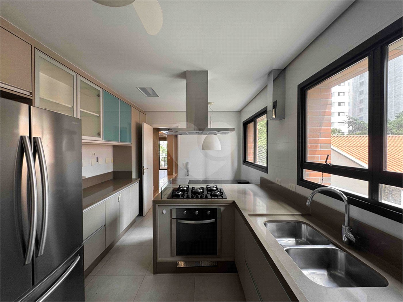 Apartamento à venda com 3 quartos, sendo 1 suíte, em Perdizes, São Paulo, SP