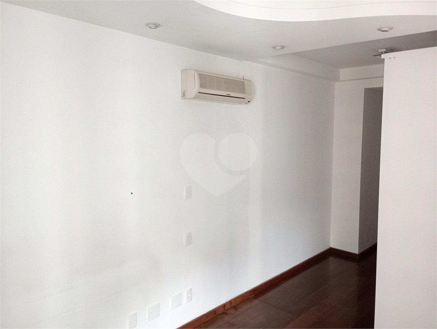 Apartamento à venda com 3 quartos, sendo 2 suítes, em Perdizes, São Paulo, SP