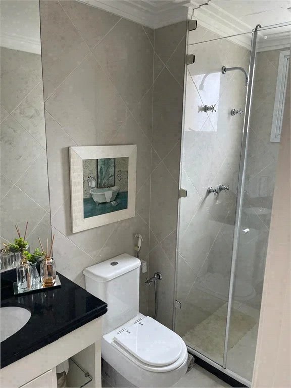 Apartamento à venda com 3 suítes em Vila Gertrudes, São Paulo, SP