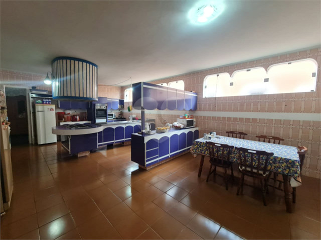 Casa Térrea à venda com 4 suítes em Interlagos, São Paulo, SP