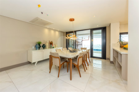 Casa à venda com 3 suítes no condomínio Reserva 8, São Paulo - SP