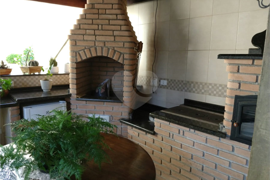 Sobrado à venda com 4 suítes em Tremembé, São Paulo, SP