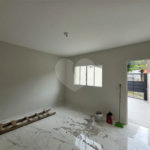 Sobrado à venda com 2 quartos, sendo 1 suíte, em Vila Clarice, São Paulo, SP