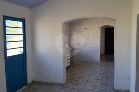 Chácara à venda com 3 quartos, sendo 1 suíte, no Centro, Araçoiaba da Serra, SP