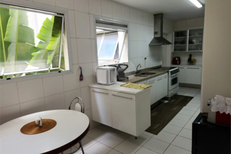 Apartamento à venda com 4 suítes em Granja Julieta, São Paulo, SP