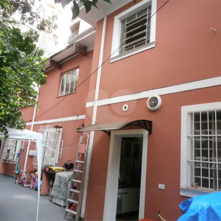 Casa à venda com 7 quartos, sendo 1 suíte, em Perdizes, São Paulo, SP
