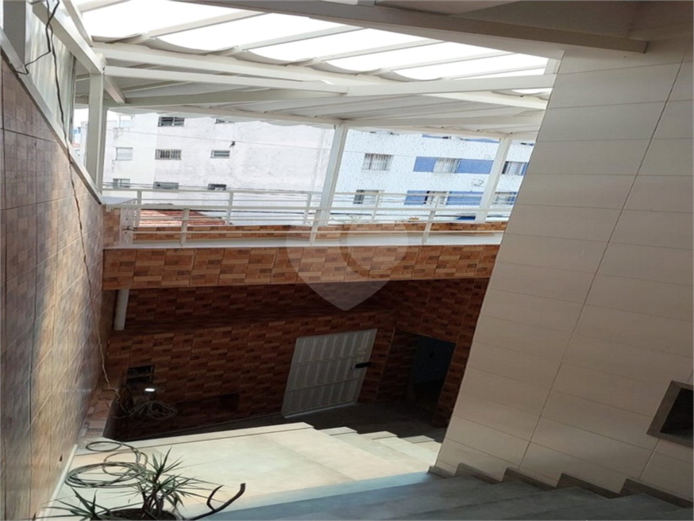 Sobrado à venda com 3 quartos, sendo 2 suítes, em Vila Paulicéia, São Paulo, SP