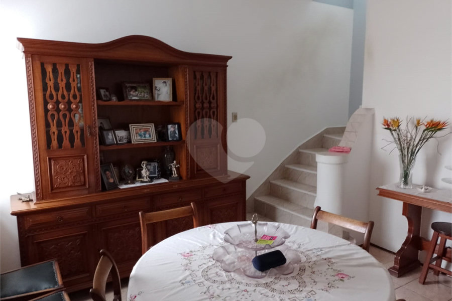 Sobrado à venda com 8 quartos, sendo 3 suítes, em Tucuruvi, São Paulo, SP