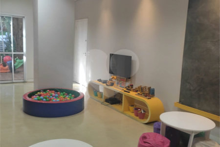 Apartamento à venda com 2 quartos em Jardim Esmeralda, São Paulo, SP