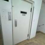 Apartamento com 3 dormitórios à venda, 70 m² por R$ 315.000,00 - Jardim São Miguel - Guarujá/SP