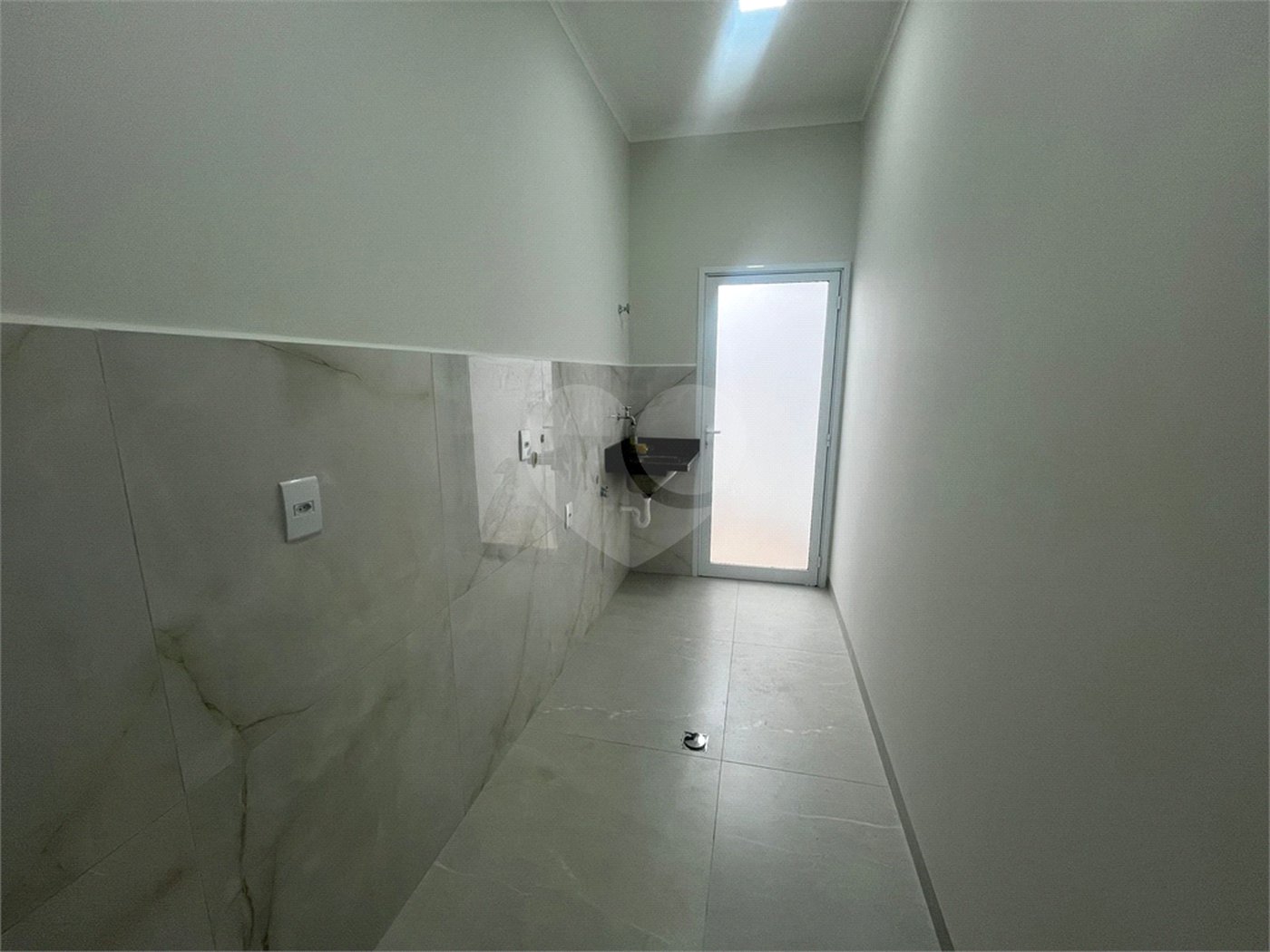 Casa à venda com 3 suítes em Vila Popular, Itapetininga, SP