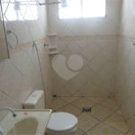 Casa Térrea com 2 dormitórios.
