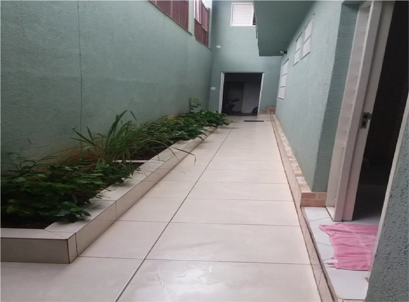 Sobrado à venda com 2 quartos, sendo 1 suíte, em Jardim Raposo Tavares, São Paulo, SP