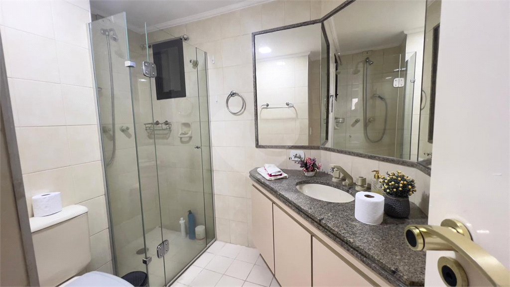 Apartamento à venda com 3 suítes em Cerqueira César, São Paulo, SP