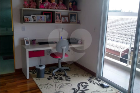Casa à venda com 4 quartos, sendo 2 suítes,  no condomínio Damha Iii, São Carlos - SP
