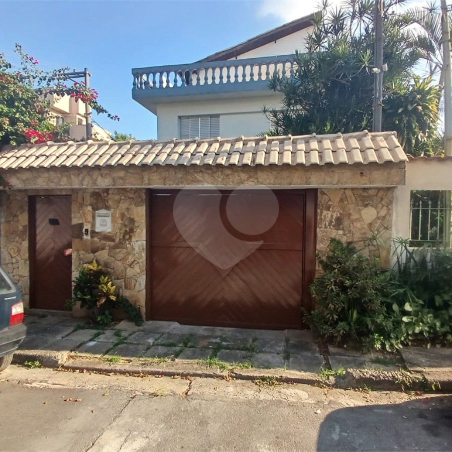 Casa à venda com 4 quartos, sendo 2 suítes, em Vila Gustavo, São Paulo, SP