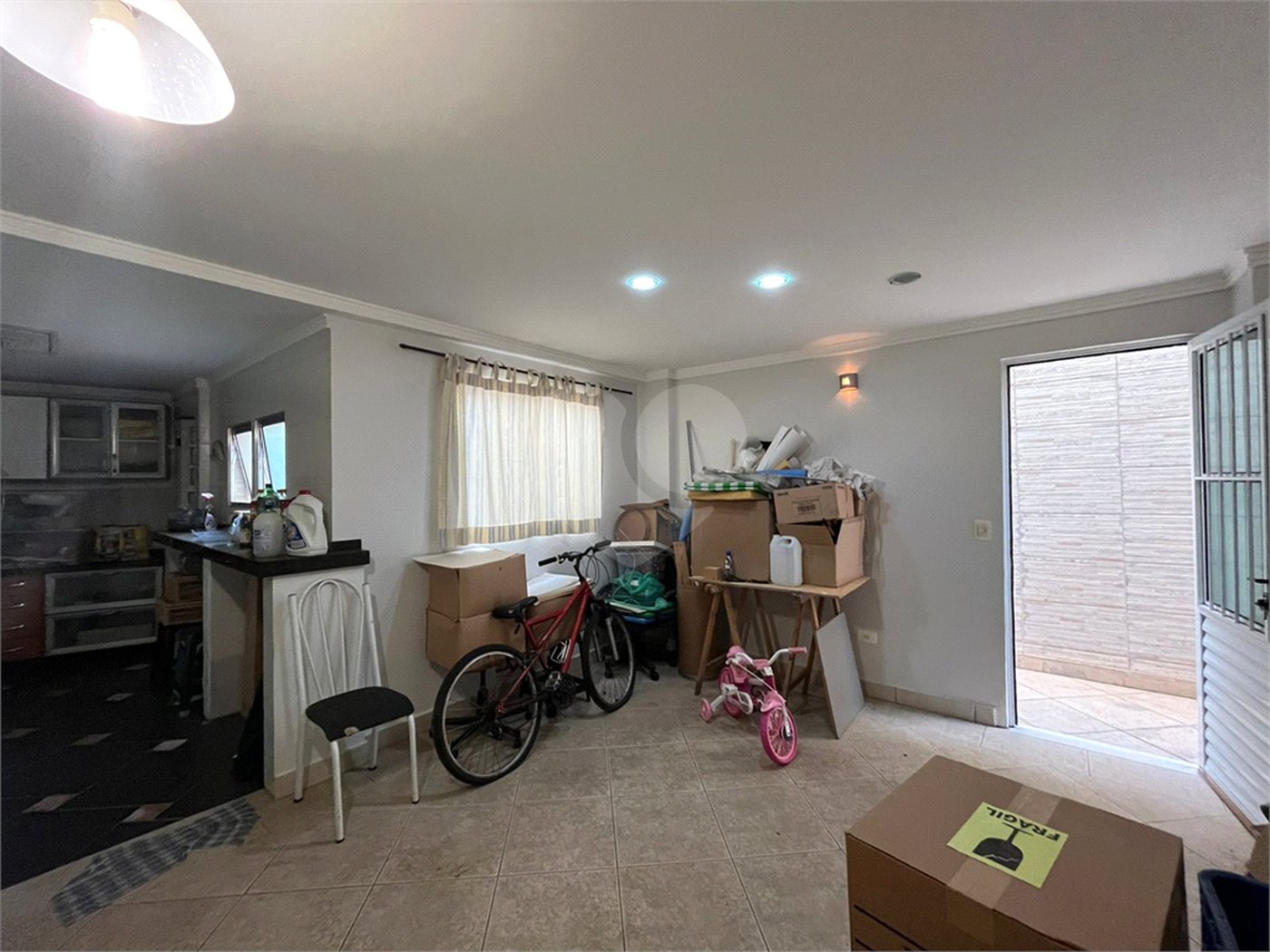 Casa à venda com 4 quartos, sendo 1 suíte, em Vila Maria Alta, São Paulo, SP