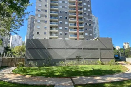 Apartamento à venda com 2 quartos, sendo 1 suíte,  em Vila Andrade, São Paulo, SP