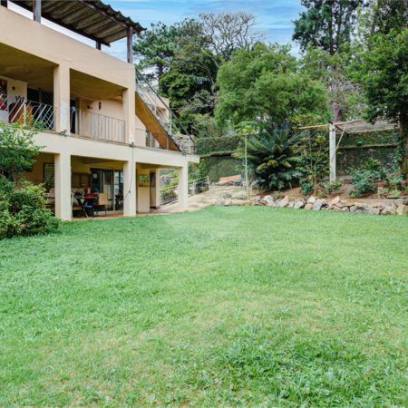 Sobrado à venda com 3 quartos, sendo 1 suíte, em Chácara Monte Alegre, São Paulo, SP