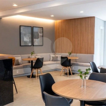 Apartamento à venda com 2 quartos em Parada Inglesa, São Paulo, SP