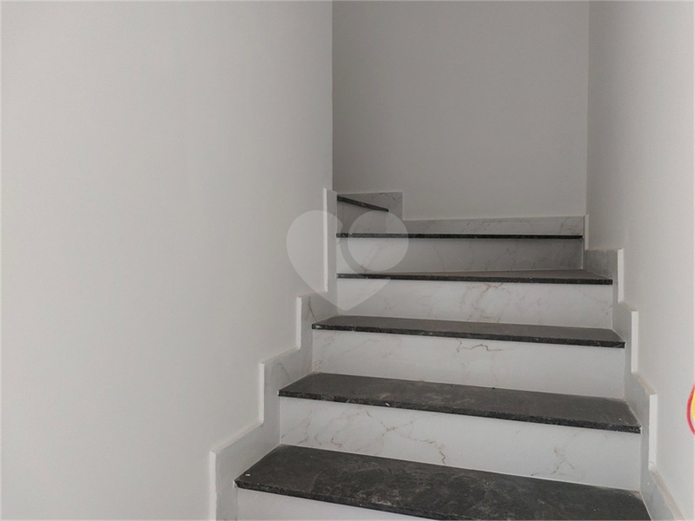 Sobrado à venda com 3 quartos, sendo 1 suíte, em Limão, São Paulo, SP