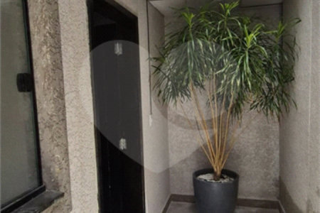 Casa à venda com 2 suítes no condomínio Danilo Iran, São Paulo - SP