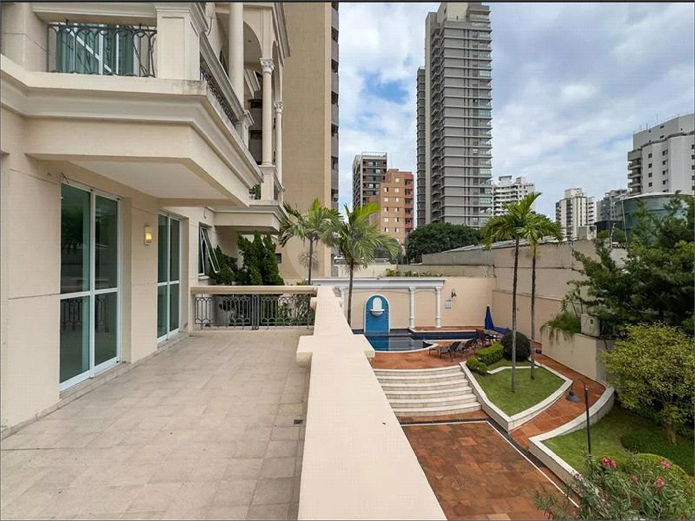 Apartamento à Venda no Campo Belo – Rua Demóstenes, 606