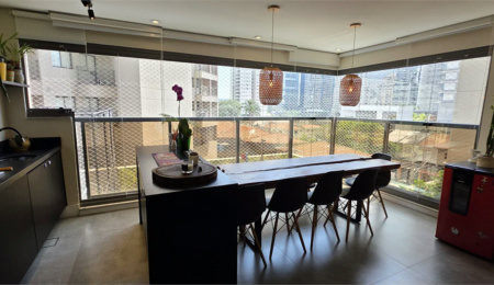 Apartamento à venda com 3 quartos, sendo 2 suítes,  em Jardim das Acácias, São Paulo, SP