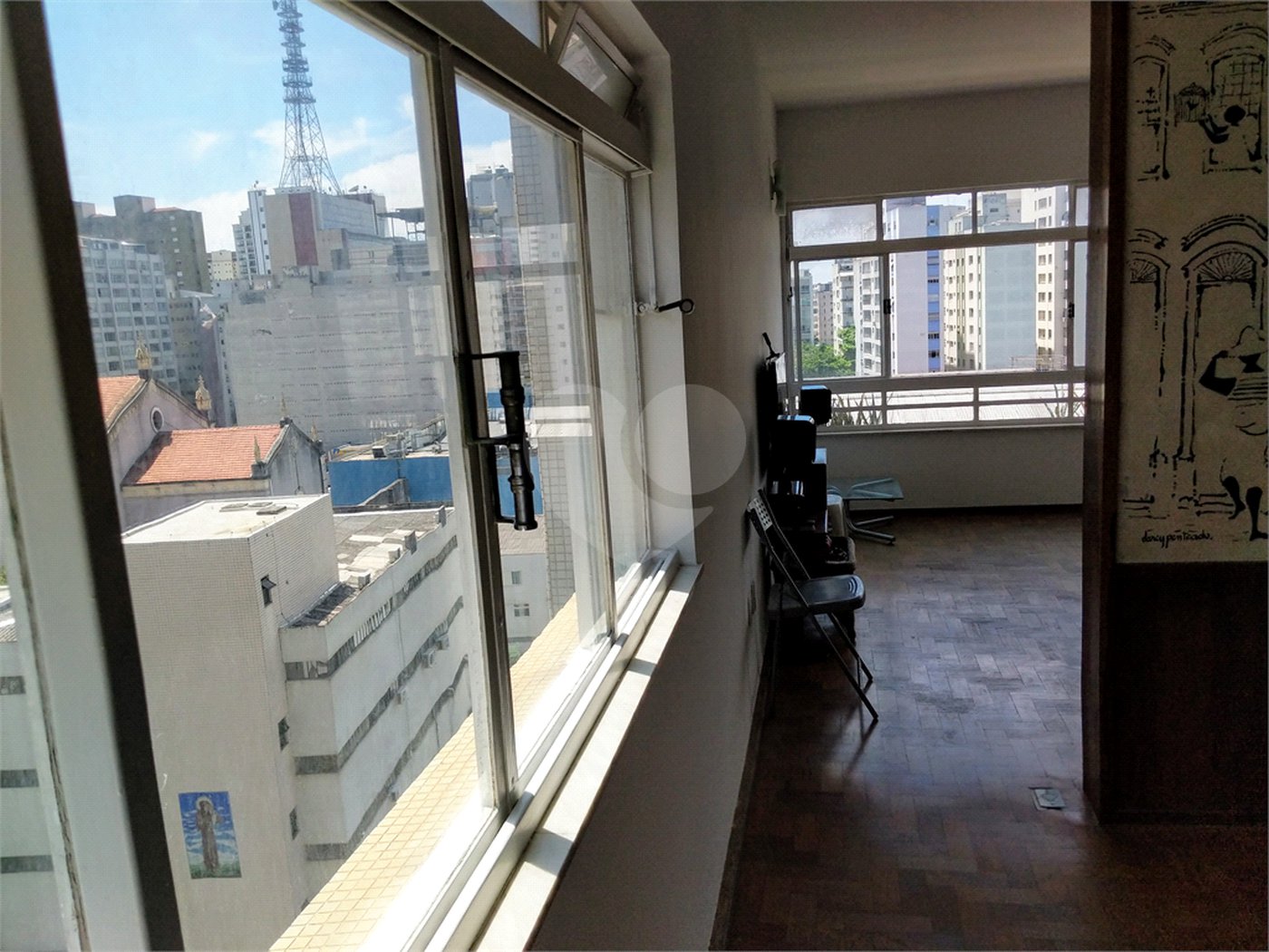 Apartamento à venda no bairro Bela Vista.