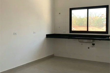 Casa à venda com 3 quartos, sendo 1 suíte,  no condomínio Villa D'este, Cotia - SP