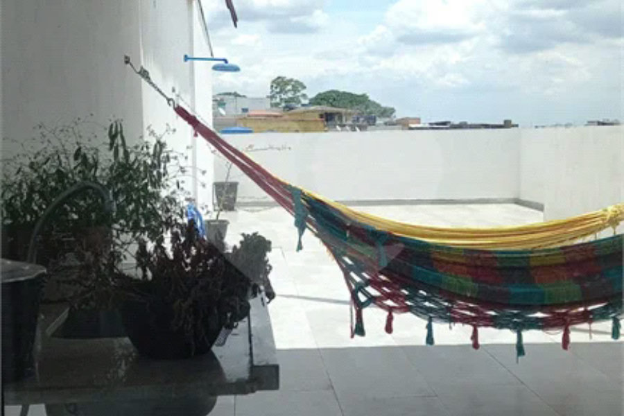 Sobrado à venda com 2 quartos, sendo 1 suíte, em Tremembé, São Paulo, SP