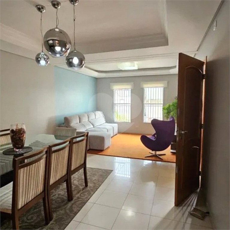 Sobrado à venda com 3 quartos, sendo 1 suíte, em Vila Pereira Barreto, São Paulo, SP