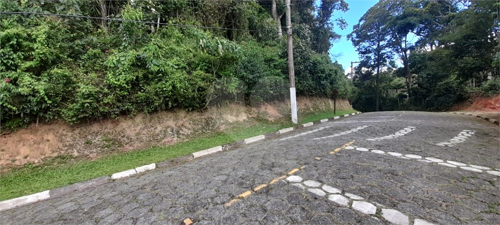 Terreno à venda no condomínio Parque Imperial da Cantareira, Mairiporã - SP