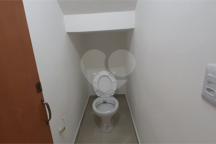 Sobrado à venda com 3 quartos, sendo 1 suíte, em Vila Primavera, São Paulo, SP