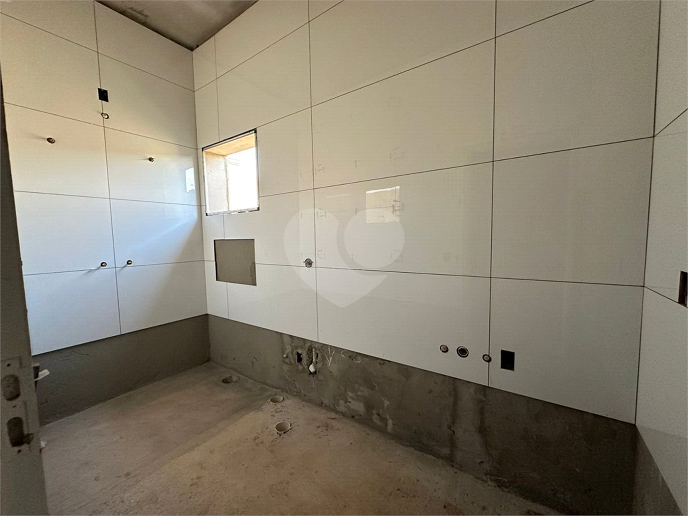Casa à venda com 3 suítes no condomínio Golden Ville, Itapetininga - SP