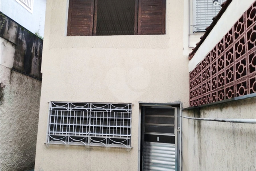 Sobrado à venda com 2 quartos em Vila Nivi, São Paulo, SP