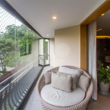 Apartamento à venda com 3 suítes em Alto da Boa Vista, São Paulo, SP
