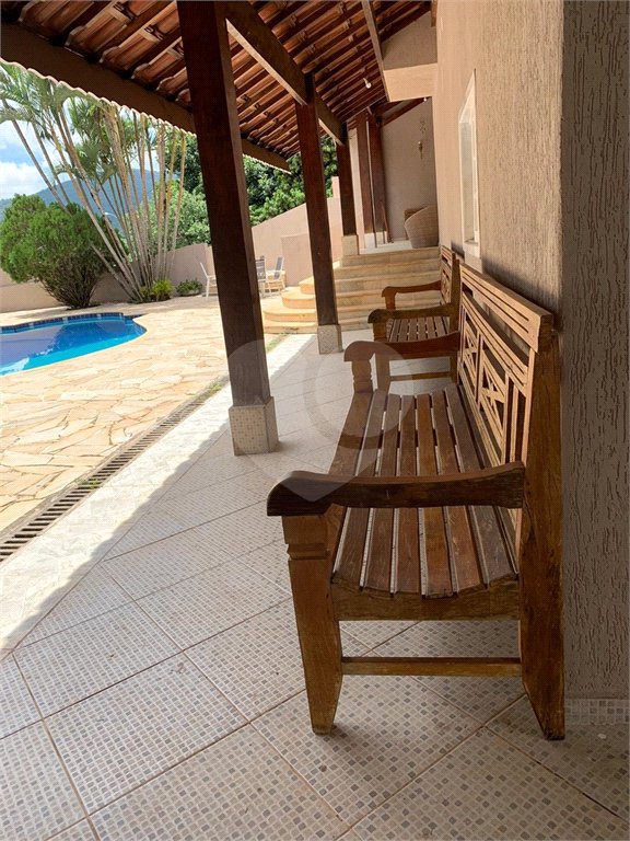 Casa à venda com 4 suítes em Jardim Residencial Santa Luiza, Atibaia, SP
