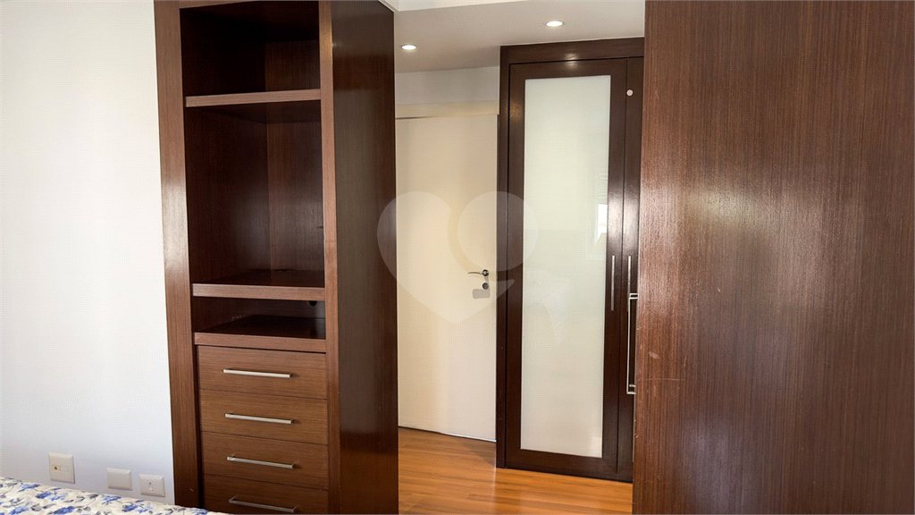 Apartamento à venda com 3 quartos, sendo 1 suíte, em Perdizes, São Paulo, SP