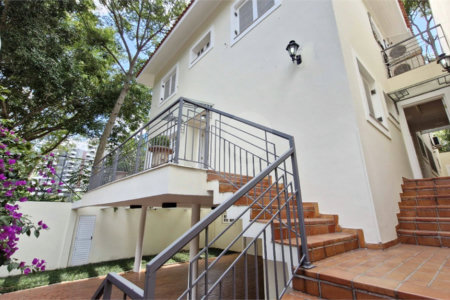 Casa à venda com 4 suítes no condomínio Jardim Vitória Régia, São Paulo - SP