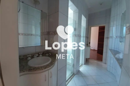Casa à venda com 4 suítes no condomínio Altos da Serra Ii, São José dos Campos - SP