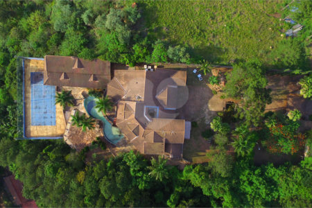 Casa à venda com 14 quartos, sendo 10 suítes, em Observatório, Vinhedo, SP
