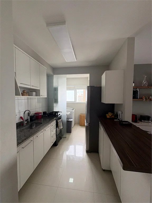 Apartamento à venda com 2 quartos, sendo 1 suíte,  em Vila Andrade, São Paulo, SP