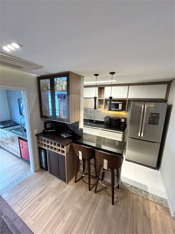 Apartamento à venda com 2 quartos, sendo 1 suíte, em Parque Reboucas, São Paulo, SP